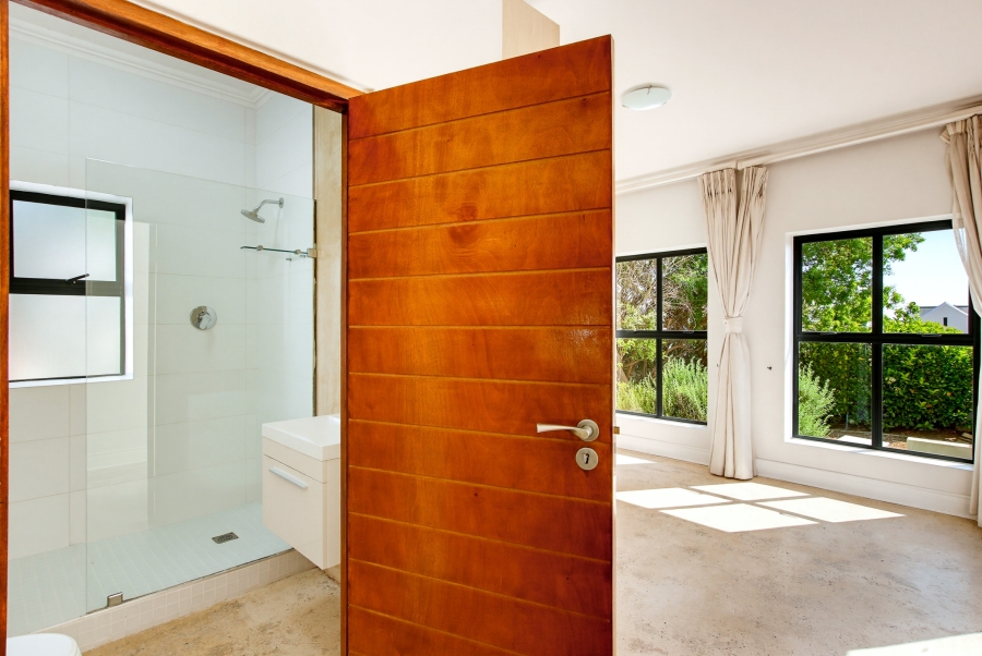 4 Bedroom Property for Sale in Croydon Vineyard Estate Western Cape